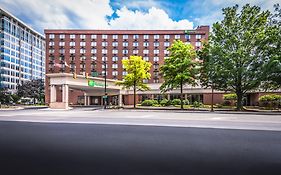 Holiday Inn Arlington Va