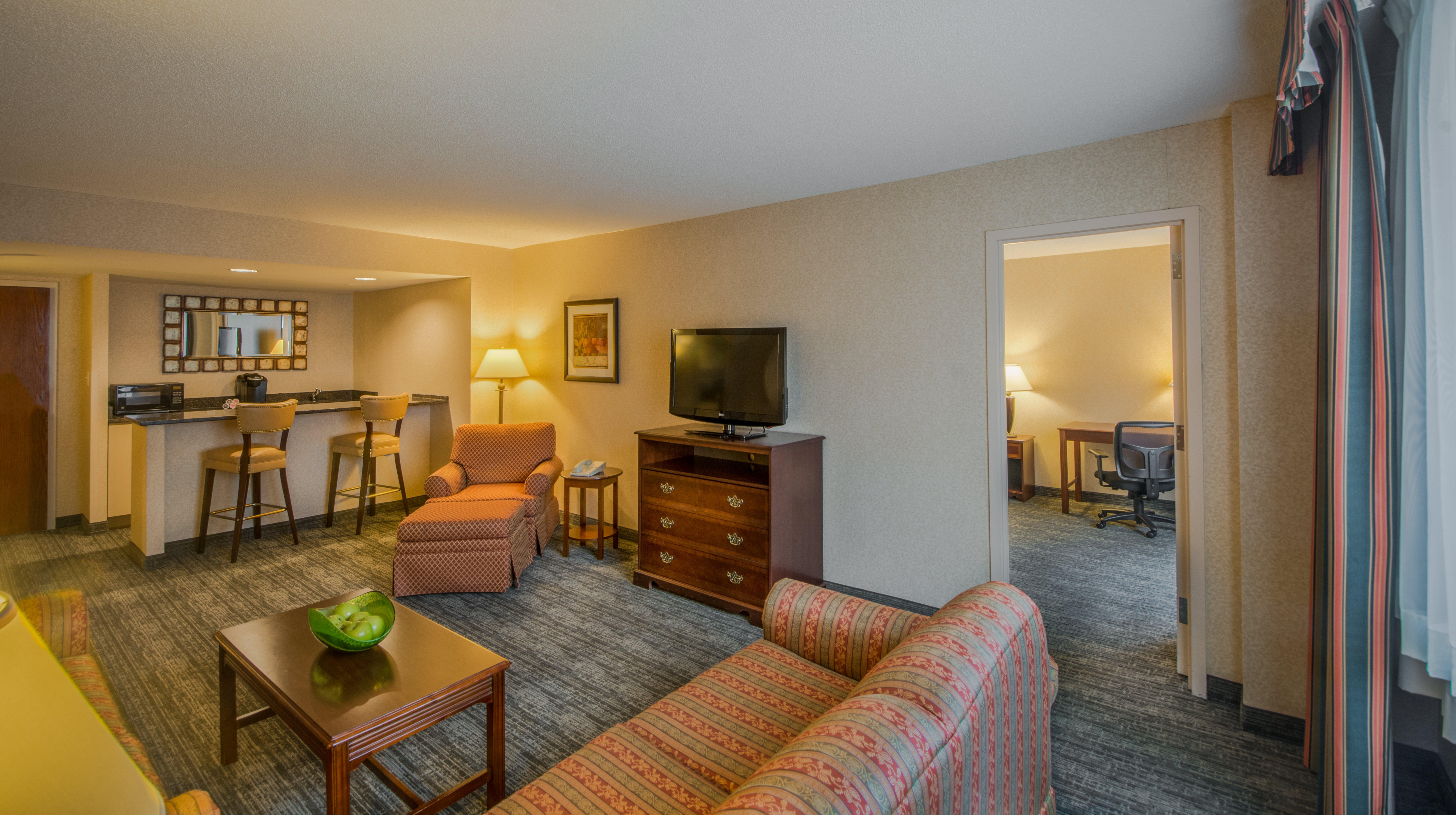 Holiday Inn Arlington At Ballston By Ihg Exterior photo